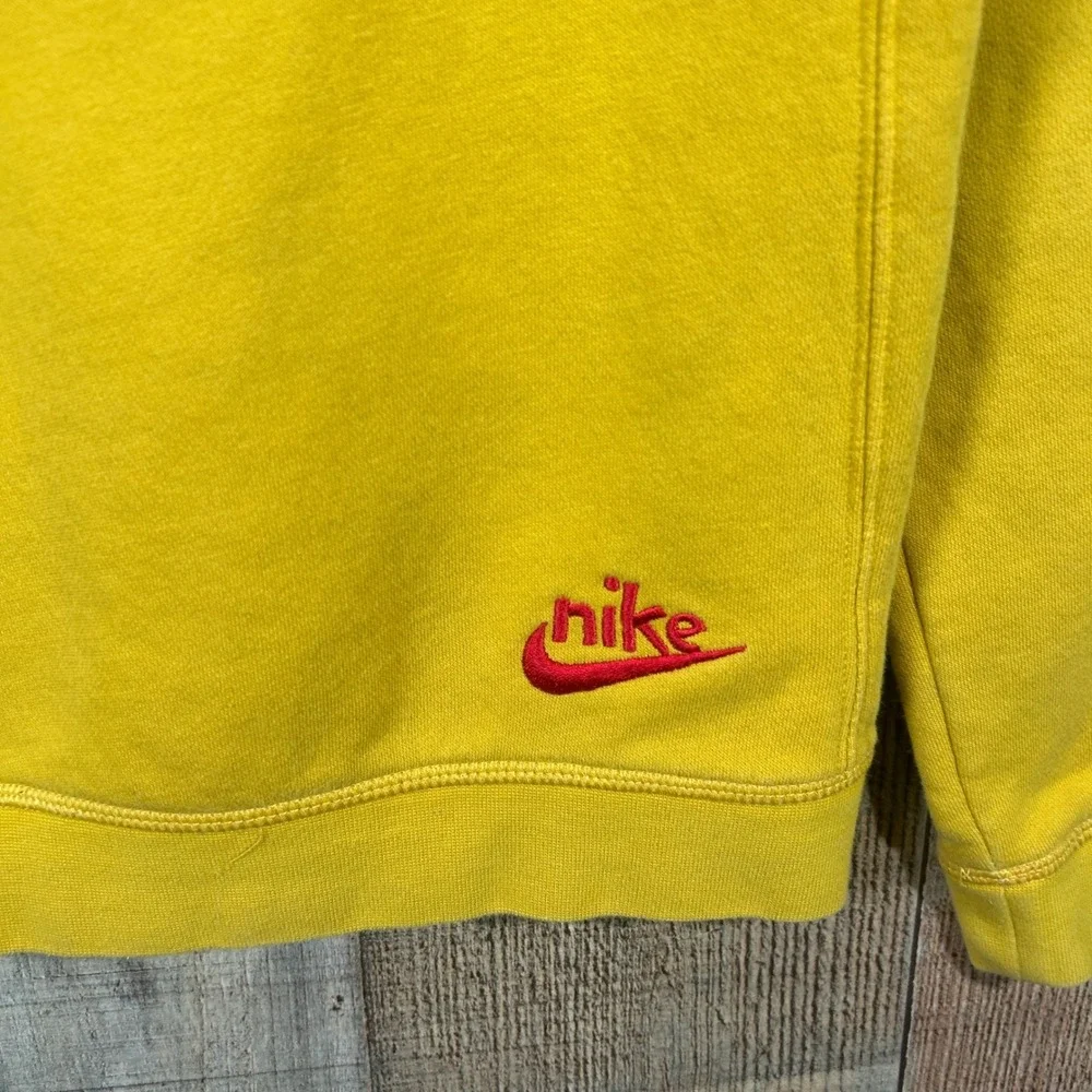 Nike Youth Hoodie Colorful Logo Smiley Sleeve Fleece Yellow Medium